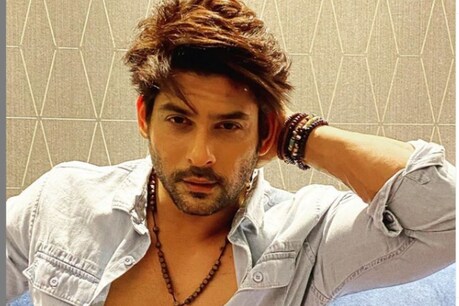 सिद्धार्थ की अदा फैंस को आई पसंद. फोटो साभार : realsidharthshukla/Instagram