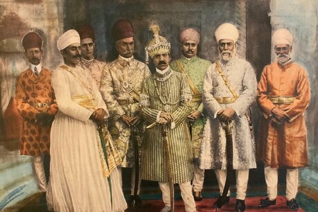 हैदराबाद के सातवें निजाम मीर उस्मान अली की जब ताजपोशी हुई तो वो महज 25 साल के थे.