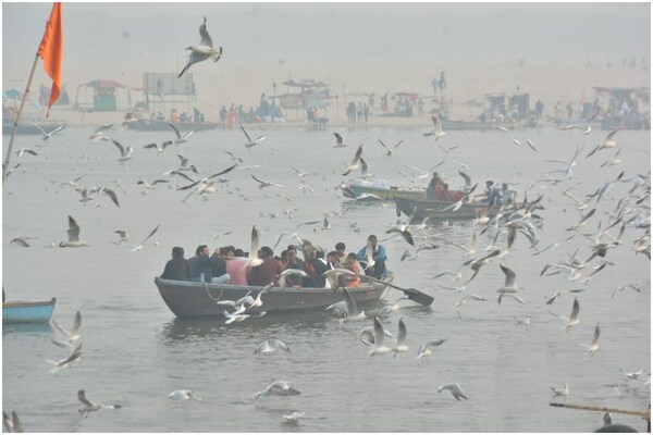 Varanasi News: काशी में पीएम मोदी के प्रयास से साफ हुई गंगा, नहाने के साथ बिना हिचक कीजिए आचमन