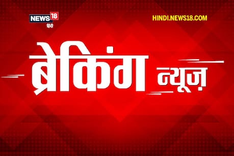 दिल्ली के उपराज्यपाल के आदेश पर दिल्ली सरकार के अफसर पर बड़ी कार्रवाई की गई है.