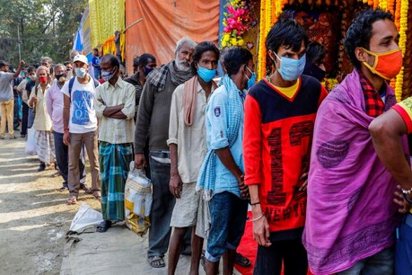 देश में कोरोना संक्रमित मरीजों की संख्या एक बार फिर बढ़ने लगी है. फाइल फोटो