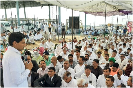 हुड्डा बोले-फसलें नष्ट न करें किसान, सरकार को दो सौ किसानों की मौत से फर्क नहीं पड़ा, इससे भी नहीं पड़ेगा.