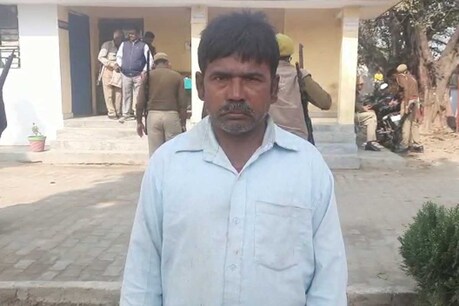 गांव के ही चौराहे पर चाय पिता मिला फुलेसर