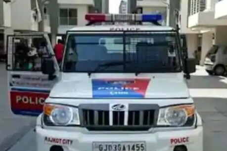 गुजरात पुलिस ने दूल्हे को पकड़ा. (File pic)