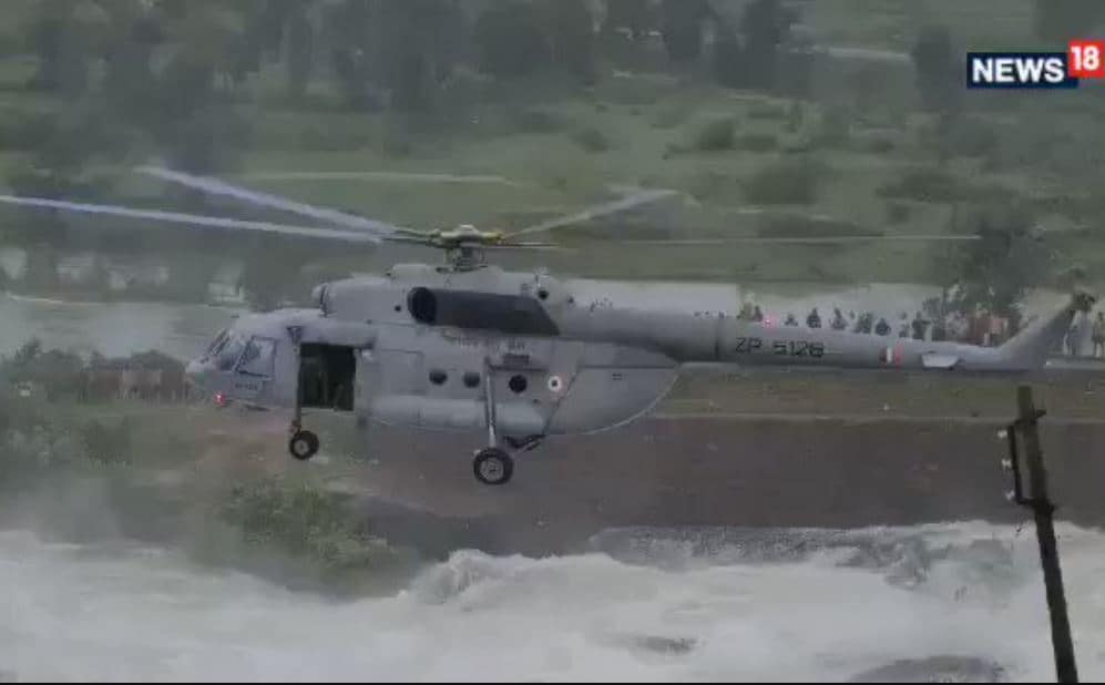 uttarakhand news, uttarakhand floods live update, uttarakhand rescue operation, air force operation in uttarakhand, उत्तराखंड न्यूज़, उत्तराखंड बाढ़ लाइव, भारतीय वायु सेना, वायु सेना मिशन