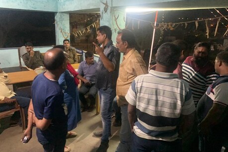 जमशेदपुर के एमजीएम थाने में पांचों हमलावर से पूछताछ जारी है.