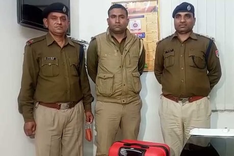 कानपुर सेंट्रल से बरामद हुआ नोटों से भरा सूटकेस