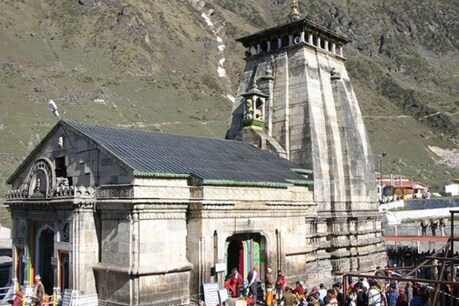 साल 2013 केदारनाथ धाम में भारी बारिश के बीच मंदाकिनी नदी ने विकराल रूप दिखाया था