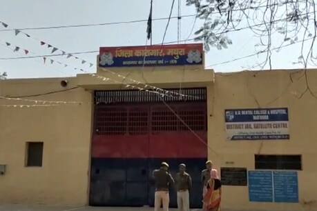 अब शबनम की दया याचिका राष्ट्रपति द्वारा खारिज किए जाने के बाद फांसी का रास्ता साफ हो गया है. मथुरा के वरिष्ठ जेल अधीक्षक के अनुसार फांसी की तैयारियां जेल प्रशासन ने शुरू कर दी हैं. अब डेथ वारंट का इंतजार है.