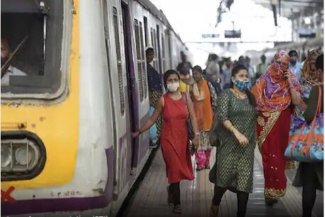 प्यार में नाकाम युवक ने लड़की को लोकल ट्रेन के नीचे फेंकने की कोशिश की