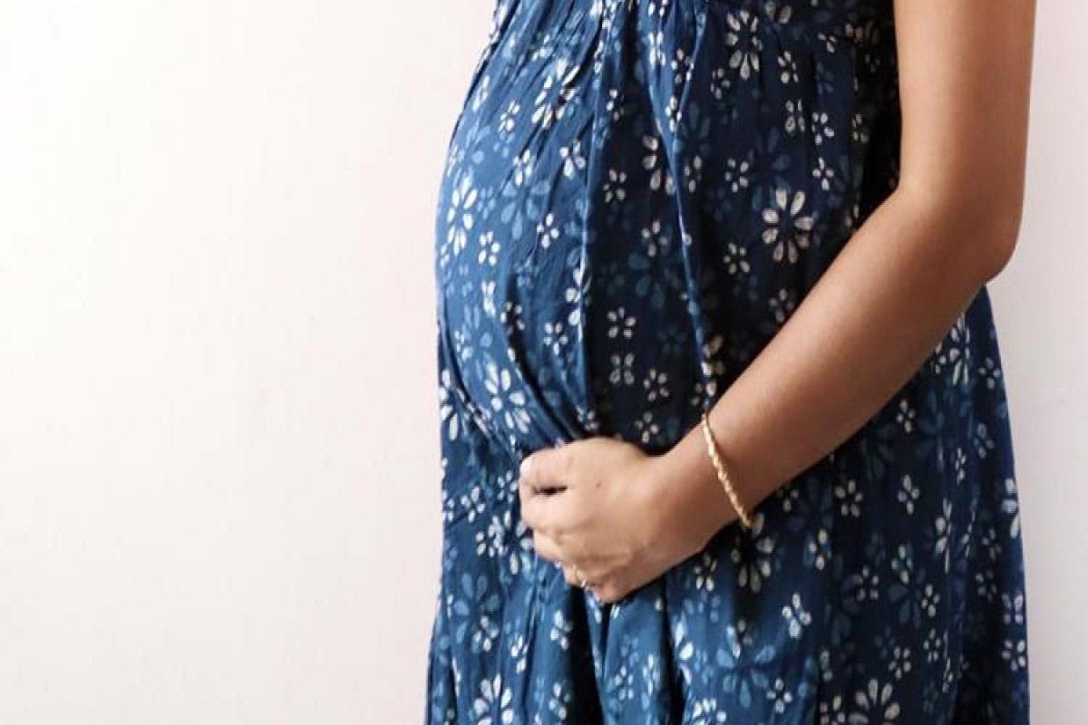 Supreme Court, Chief Justice S A Bobde, Delhi High court, Woman, Abortion, Court, Delhi News, Hospital, Infant, permission to have an abortion, LAW, medical report, 26 weeks pregnant, 20 weeks pregnant, 12 weeks pregnant, सुप्रीम कोर्ट, 14 साल की एक नाबालिग लड़की, गर्भपात की इजाजत कैसे मिलती है, नाबालिग लड़की, 26 सप्ताह की गर्भवती, रेप, मेडिकल रिपोर्ट, मुख्य न्यायाधीश एस ए बोबड़े,14 year old girl asked SC to allows 26 week foetus abort abortion law in india Pregnant girl previous judgments nodrss