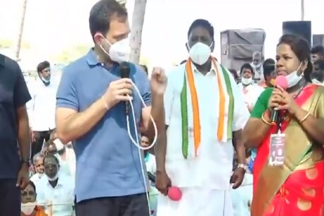 पुडुचेरी में राहुल गांधी ने मछुआरों से बात करते हुए उनके लिए मंत्रालय की मांग की। फाइल फोटो