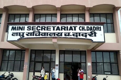 सरपंचों पर लाखों रुपए गबन करने का आरोप
