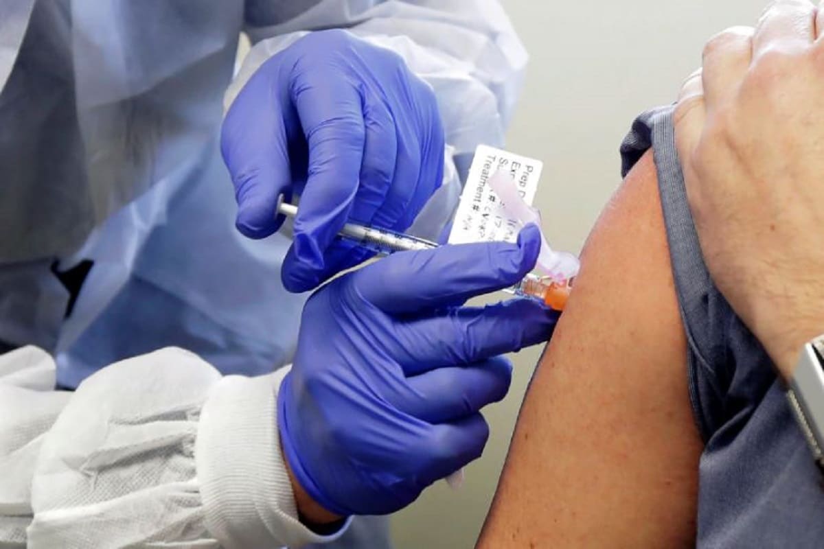 45 साल से ज्यादा उम्र के लोगों को 1 मार्च से वैक्सीन लगवाने के लिए करना  होगा ये काम | How To Get Coronavirus Vaccine If Your age is 45
