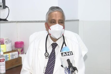 एम्स के निदेशक डॉ. रणदीप गुलेरिया. (ANI/1 March 2021)