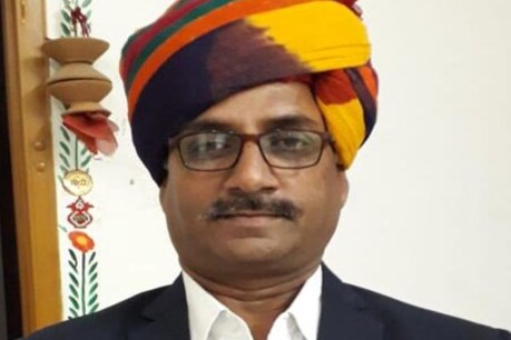 आरोपी सब इंस्पेक्टर भरत सिंह को कल ही गिरफ्तार कर लिया था. उसे आज कठूमर कोर्ट में पेश किया जायेगा.
