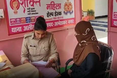 न्याय के लिए महिला डेस्क (थाने) पहुंची मानसिक रूप से परेशान पीड़िता ने कहा कि अगर उसे न्याय नहीं मिला तो 24 घंटे के अंदर वो आत्महत्या कर लेगी