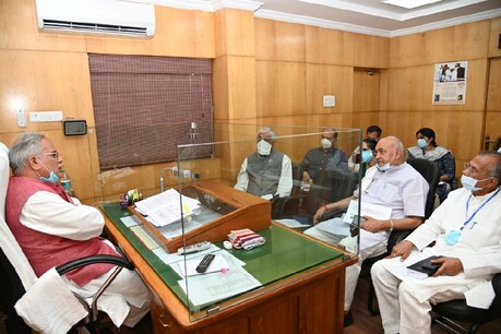 छत्तीसगढ़ की भूपेश सरकार की तिजोरी पर कर्ज भारी पड़ता दिखाई दे रहा है
