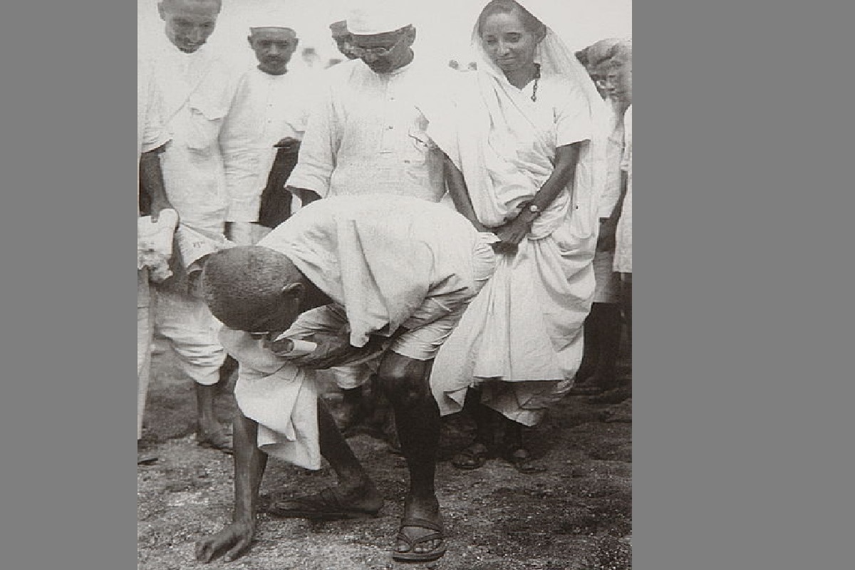 Indian History, Mahatma Gandhi, 12 March, 12 march 1930, Dandi march, Civil Disobedience Movement, Indian Freedom Movement
