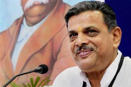 दत्तात्रेय होसबोले RSS के नए सरकार्यवाह बन गए हैं. (फाइल फोटो)