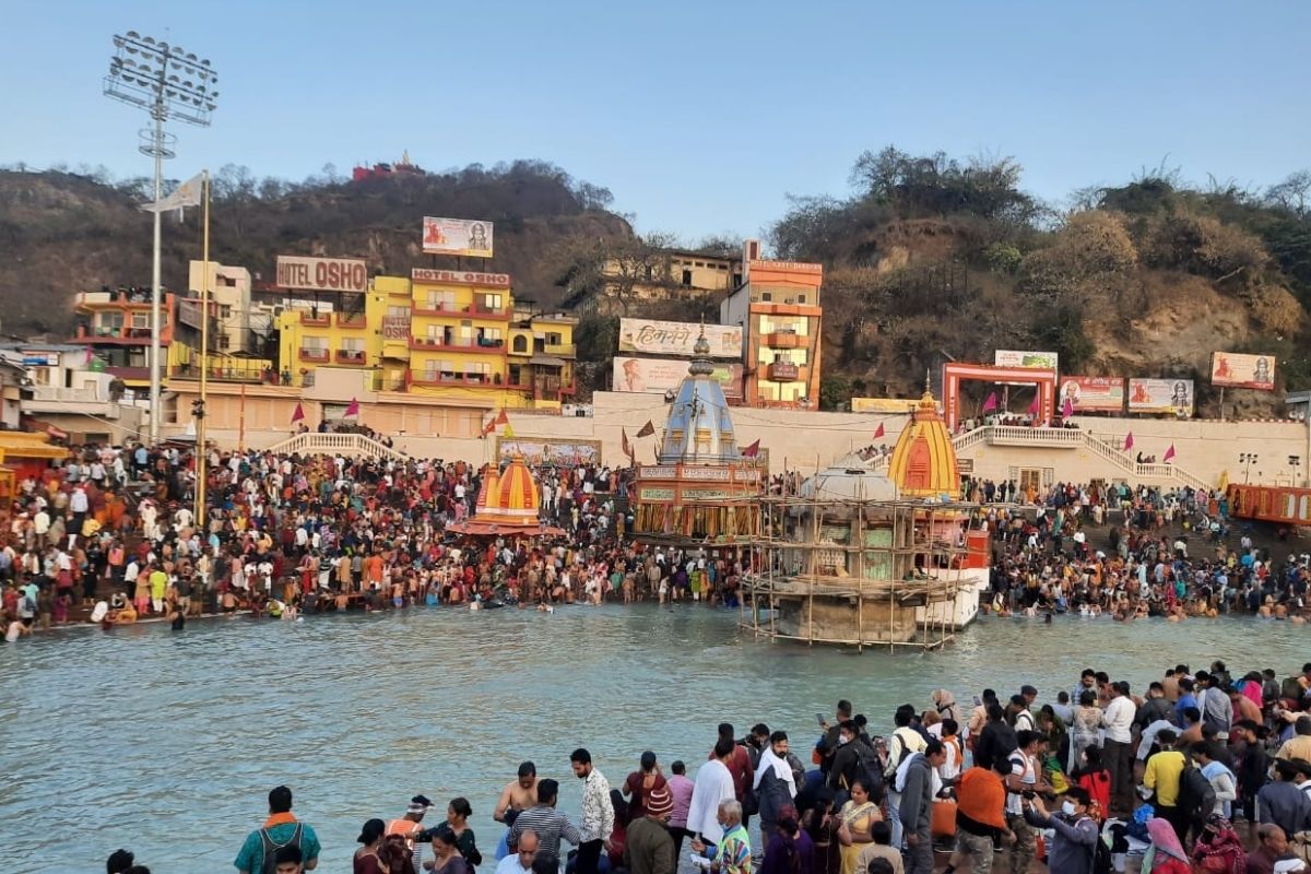 Kumbh 2021: हरिद्वार कुंभ में कोरोना के खतरे को लेकर केंद्र ने उत्तराखंड  सरकार को किया आगाह | Union government warns Uttarakhand about the danger of  corona in Haridwar Kumbh