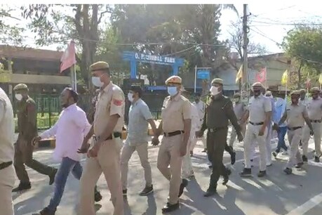 हासी के गांव शेखपुरा के बहुचर्चित तिहरे हत्याकांड में दोषी करार दिए गए 8 लोगों को शुक्रवार को हिसार कोर्ट में उम्रकैद की सजा सुनाई गई.