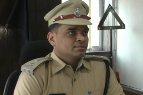 आईपीएस अधिकारी मनीष अग्रवाल पर दौसा जिले के एसपी रहते हुए भ्रष्टाचार करने के कई आरोप हैं. एसीबी ने इस संबंध में मामला दर्ज किया था.