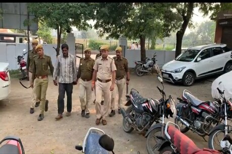 भोजन में जहर मिलाकर खिलाने के बाद हत्यारे शाकिर ने अपनी बीवी और बच्चों का रस्सी से गला घोंट दिया था
