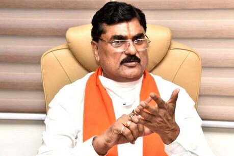 कृषि विभाग के अधिकारियों की भर्ती परीक्षा में कथित गड़बड़ियों को ’व्यापमं-2 घोटाले’ की संज्ञा दे रहे हैं. (फाइल फोटो)