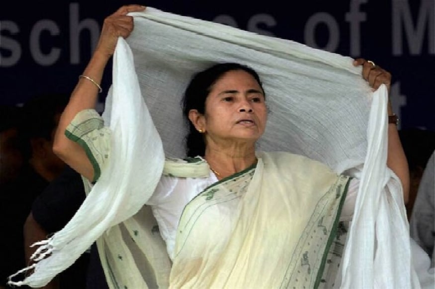 OPINION: पश्चिम बंगाल में क्या ‘खेला’ बनाएगा दीदी का खेल या फिर ‘विकास’ शुरू होगा? OPINION: पश्चिम बंगाल में क्या ‘खेला’ बनाएगा दीदी का खेल या फिर ‘विकास’ शुरू होगा?