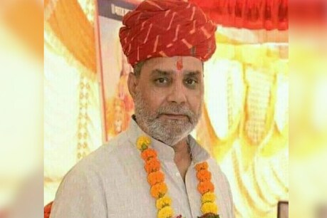 राष्ट्रीय स्वयं सेवक संघ से जुड़े गर्ग चाैथी बार विधायक बने हैं.