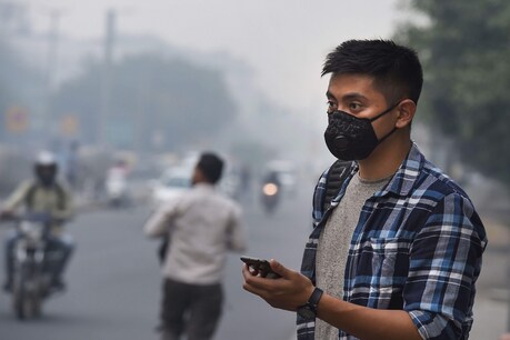 प्रदूषण की समस्या से निपटने को लेकर दिल्ली सरकार दीर्घकालिक कार्य योजना तैयार करेगी.