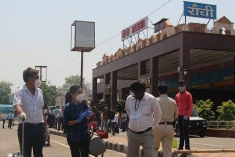 Ranchi Weather Alert: रांची समेत प्रदेश के कई जिलों में आज हल्की बारिश का है अनुमान.