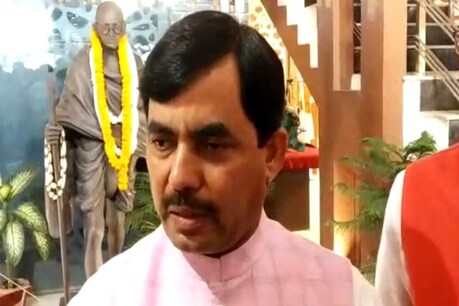 उद्योग मंत्री शाहनवाज हुसैन ने तेजस्वी यादव और पश्चिम बंगाल की सीएम ममता बनर्जी के बीच हुई मुलाकात पर भी निशाना साधा है