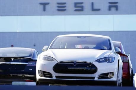 Tesla has also appointed executives for lobbying and business support in its business.