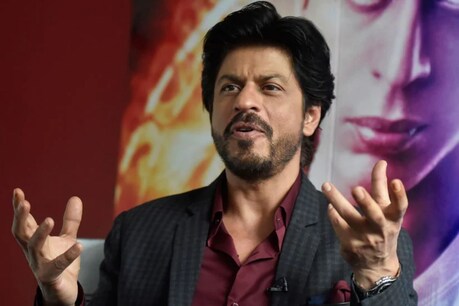 शाहरुख खान अपनी आने वाली फिल्म 'पठान' को लेकर सुर्खियों में बने हुए हैं. फाइल फोटो.