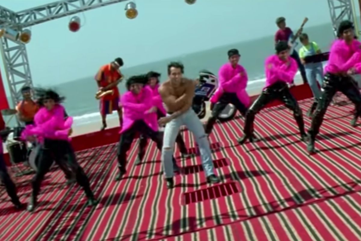 Salman Khan, Ripped Jeans, Salman Khan have to wore Ripped Jeans, Ripped Jeans became trend, Salman Khan in Ripped Jeans, Viral News, सलमान खान, सलमान खान रिप्ड जींस, सोशल मीडिया, वायरल न्यूज