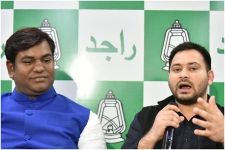 वीआईपी नेता मुकेश सहनी पहले महागठबंधन का हिस्सा थे.