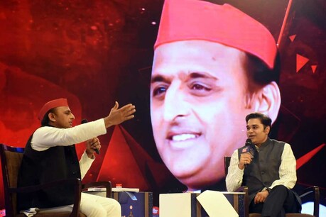 राइजिंग यूपी के मंच पर अखिलेश यादव ने खुलकर की दिल की बात