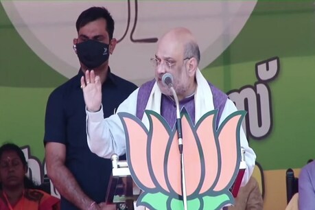 केंद्रीय गृह मंत्री अमित शाह ने सोना तस्करी मामले को लेकर मुख्यमंत्री पिनराई विजयन पर निशाना साधा.