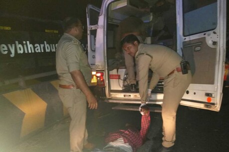 अयोध्या सड़क हादसे में 6 यात्रियों की मौत