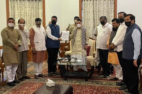 राज्यपाल से मिले बीजेपी नेता. (Pic- ANI)