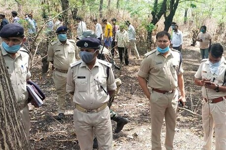 बोकारो पुलिस युवक की पहचान करने में जुटी हुई है.