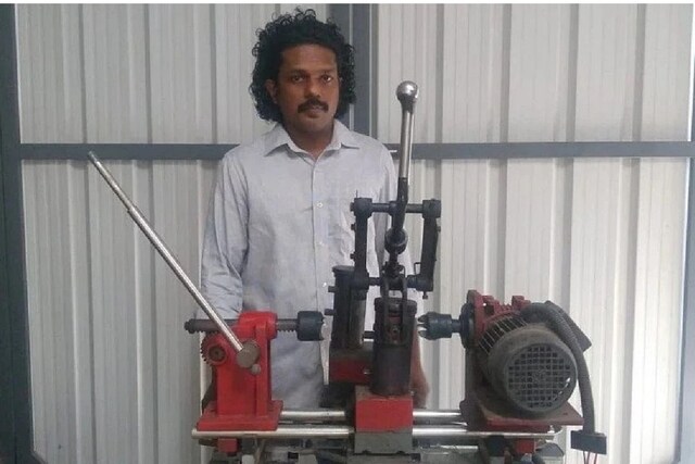 Innovation : नारियल छीलने की मशीन बनाई, सरकार ने दिया 25 लाख का ग्रांट
