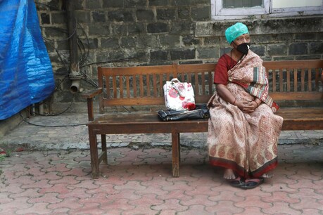 महाराष्ट्र में कोरोना से हालात खराब हैं. (Pic- AP)