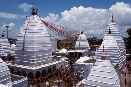 देवघर अब बाबानगरी से ज्यादा साइबर ठगों की नगरी के रूप में ज्यादा जाना जाने लगा है.