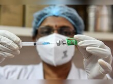 Corona Vaccination: आज से 45 पार लोगों को लगेगी वैक्सीन, जानिए सरकार की तैयारी