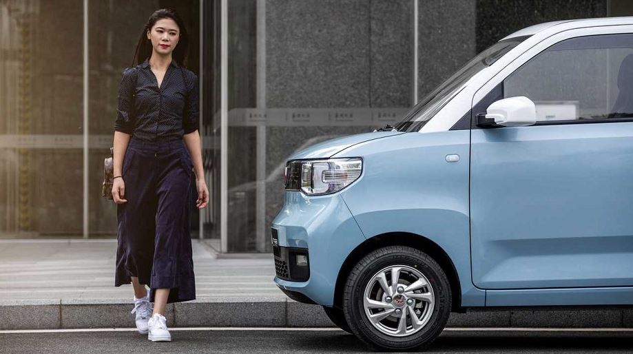 electric cars, electric car price, electric car market, battery car, इलेक्ट्रिक कार, इलेक्ट्रिक कार कीमत, इलेक्ट्रिक कार प्राइस, बैटरीचालित कार