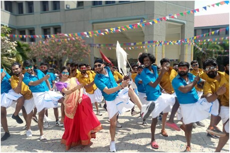 भारतीय ऑफ स्पिनर हरभजन सिंह अब दक्षिण भारतीय फिल्मों में बतौर हीरो नजर आएंगे. सोमवार को उनकी फिल्म फ्रेंडशिप का टीजर रिलीज हुआ. ( Harbhajan Singh/ Twitter)