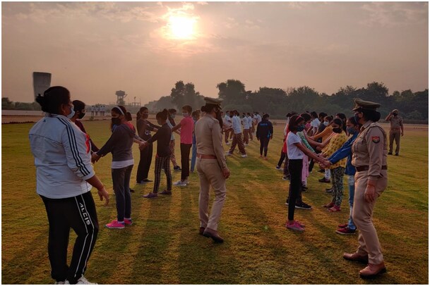 Noida News: नोएडा पुलिस की अनोखी पहल, एक सुझाव आपको बना सकता है एक दिन का ACP Noida News: नोएडा पुलिस की अनोखी पहल, एक सुझाव आपको बना सकता है एक दिन का ACP